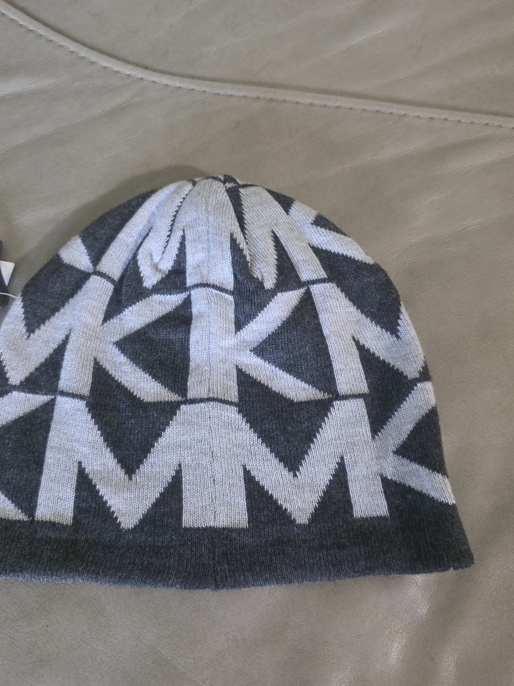 Michael Kors Black & Gray MK Logo Knit Beanie - Picture 2 of 6